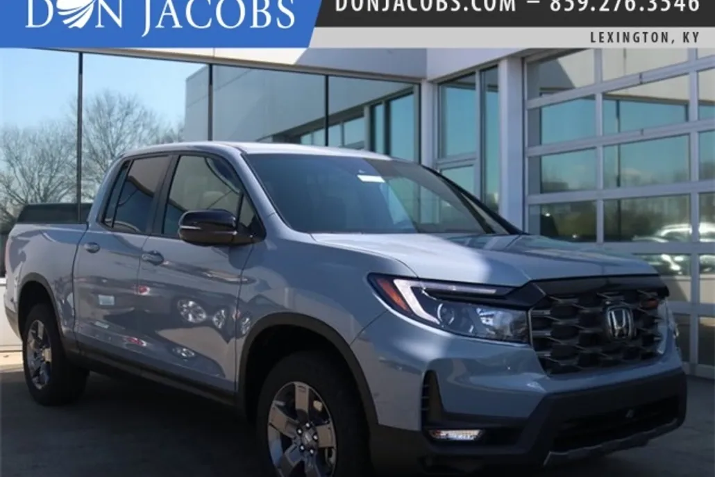 2025 Honda Ridgeline TrailSport photo 1