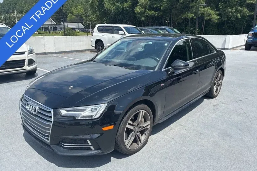 2017 Audi A4 Quattro Premium Plus photo 1
