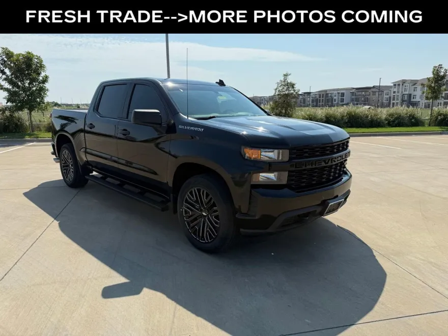 2019 Chevrolet Silverado 1500 Custom photo 1