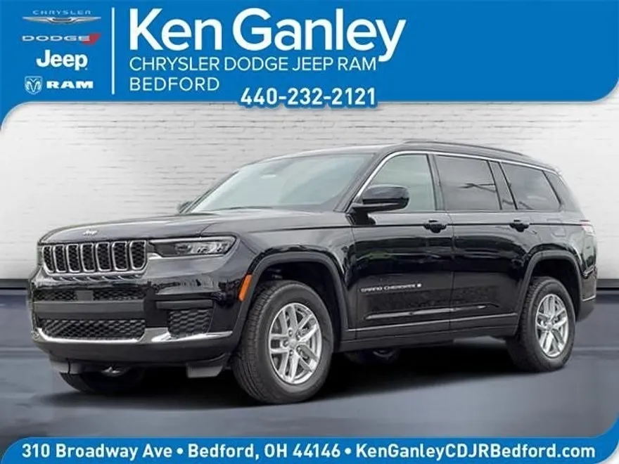 2025 Jeep Grand Cherokee Laredo photo 1