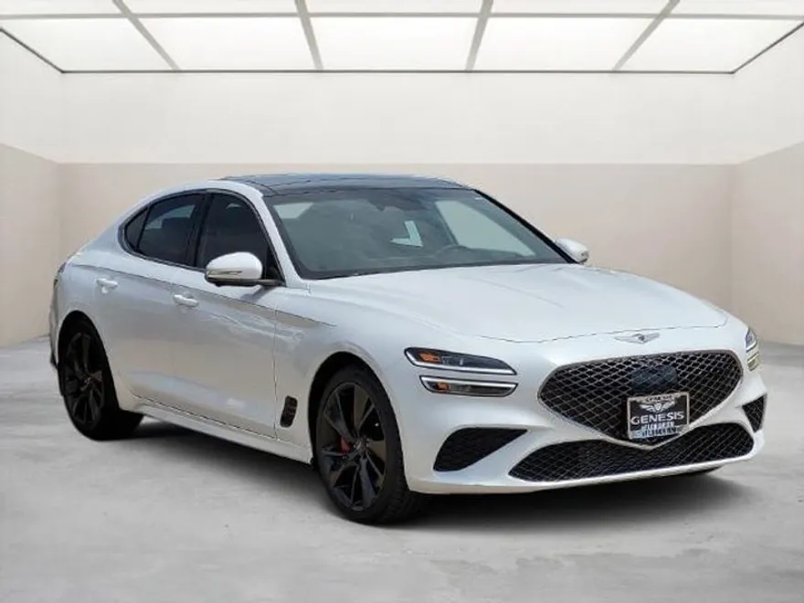 2023 Genesis G70 3.3T photo 1