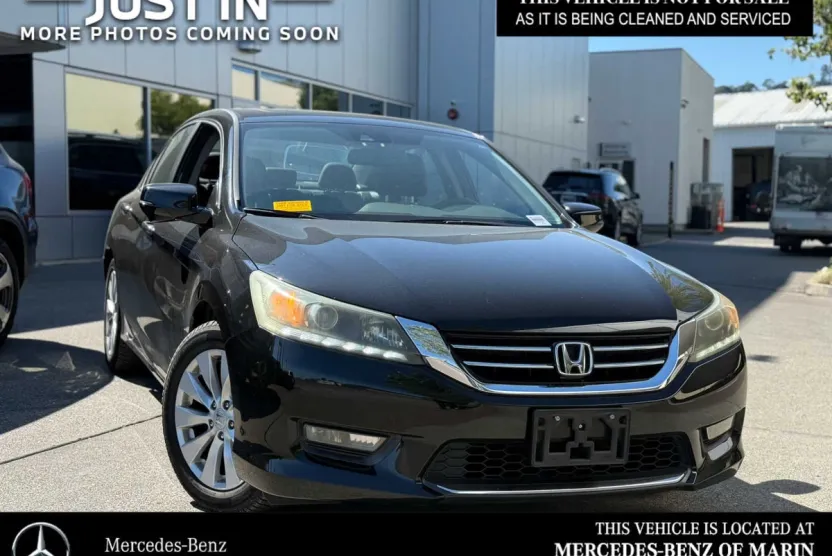 2015 Honda Accord EX-L photo 1