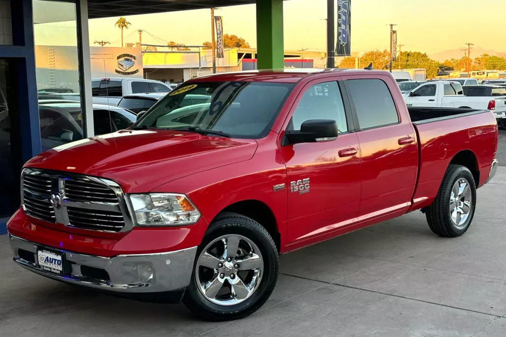 2019 Ram 1500 Classic photo 1