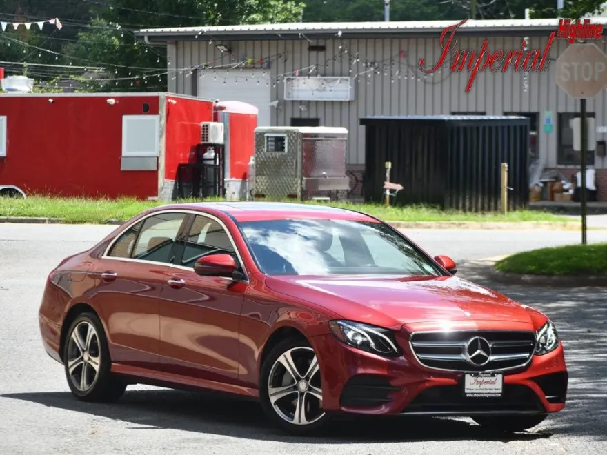 2017 Mercedes Benz E 300 Sport 4MATIC Sedan photo 1