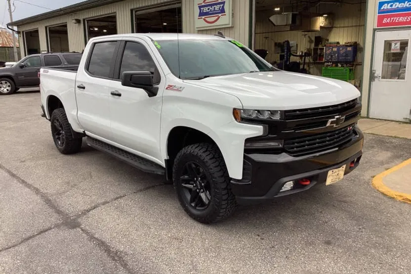 2021 Chevrolet Silverado 1500 LT Trail Boss photo 1