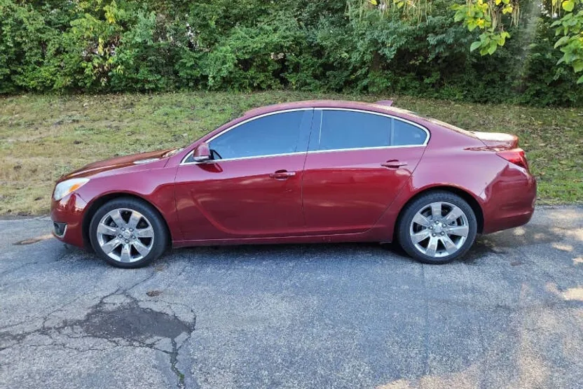 2016 Buick Regal Premium II photo 1