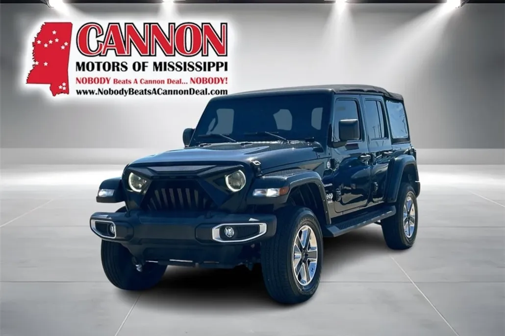 2021 Jeep Wrangler Unlimited Sahara photo 1