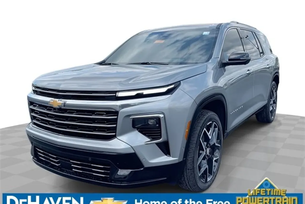 2025 Chevrolet Traverse High Country photo 1