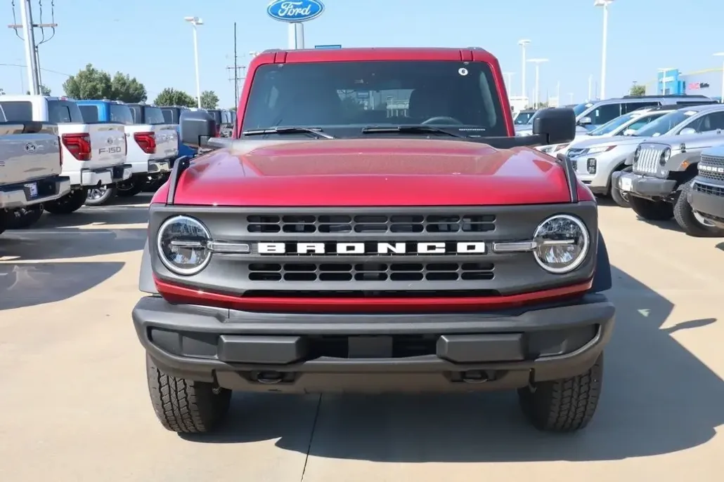 2025 Ford Bronco Big Bend photo 1