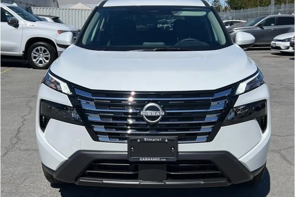 2026 Nissan Rogue SV photo 1