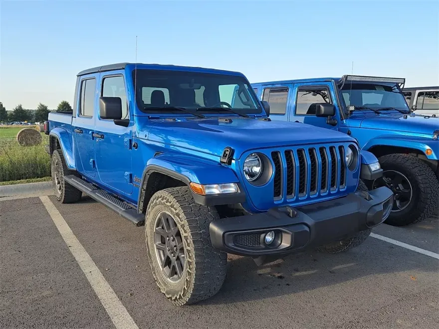 2021 Jeep Gladiator Sport photo 1