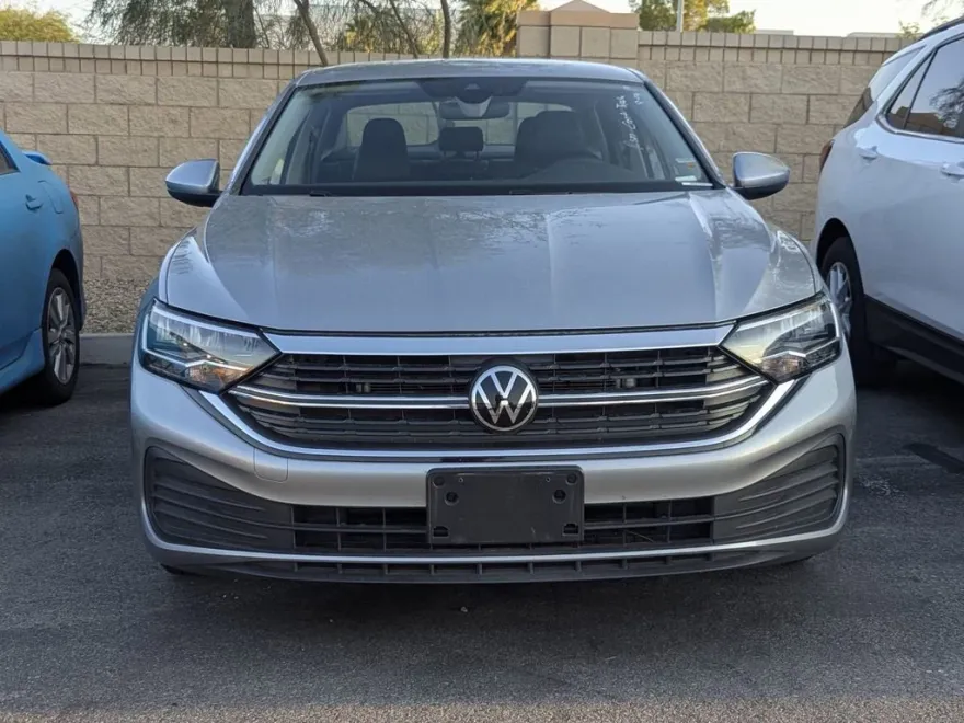 2024 Volkswagen Jetta 1.5T SE photo 1