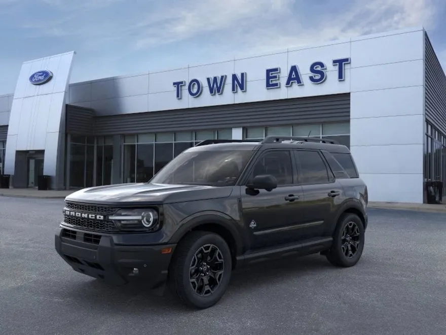 2025 Ford Bronco Sport Outer Banks photo 1