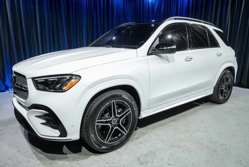 2025 Mercedes Benz GLE 350 4MATIC photo 1