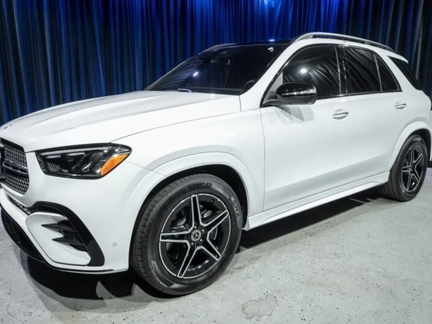 2025 Mercedes Benz GLE 350 4MATIC photo 1