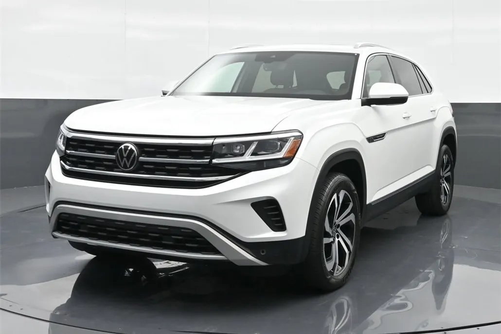 2023 Volkswagen Atlas Cross Sport SEL photo 1