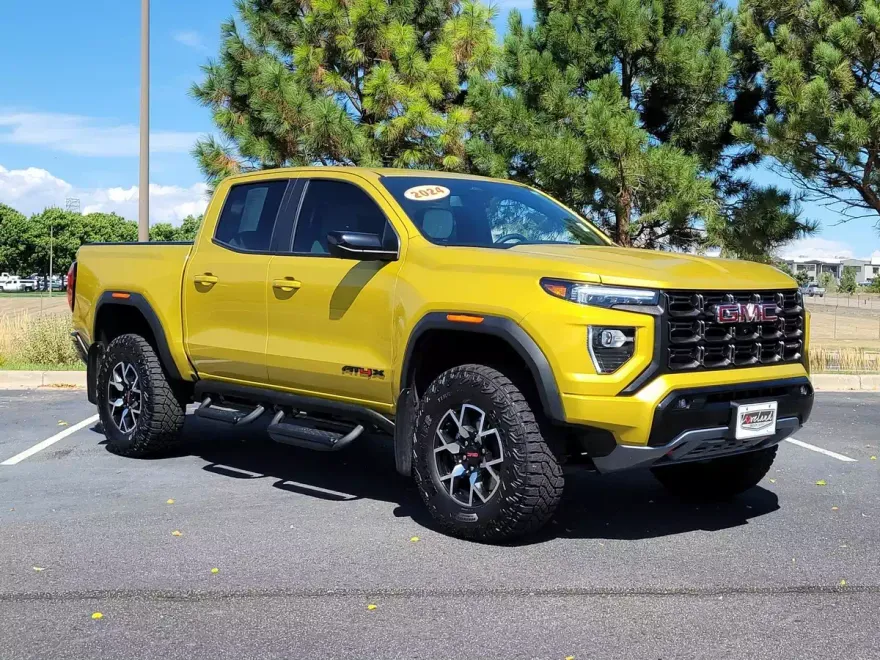 2024 Gmc Canyon AT4X photo 1