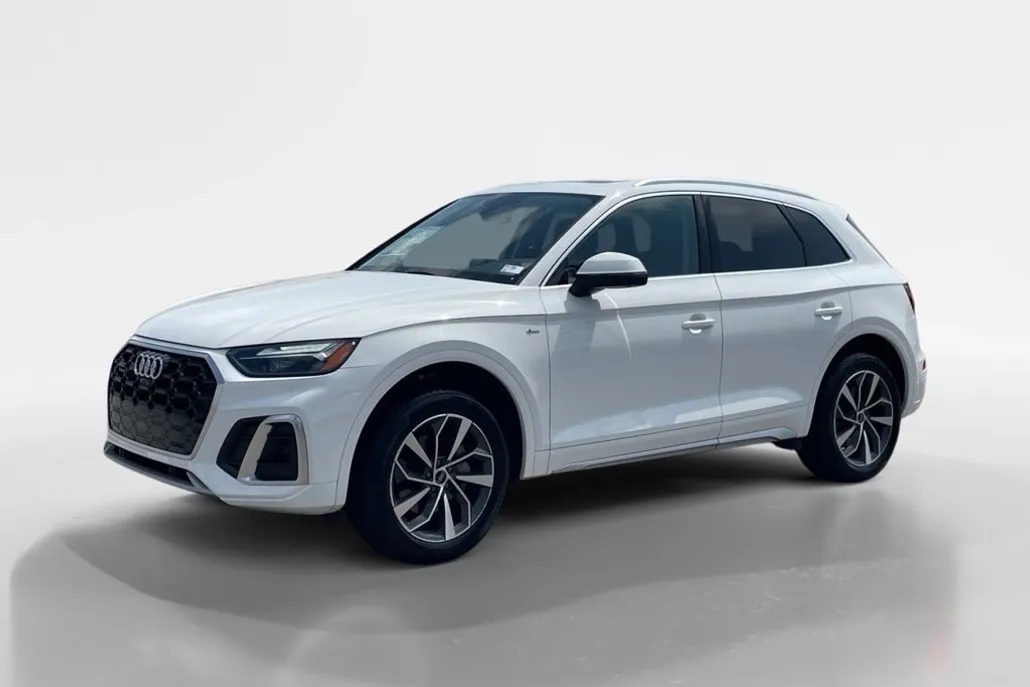 2023 Audi Q5 45 S line Premium photo 1