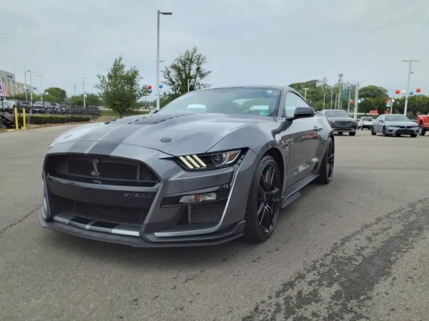 2022 Ford Mustang Shelby GT500 photo 1