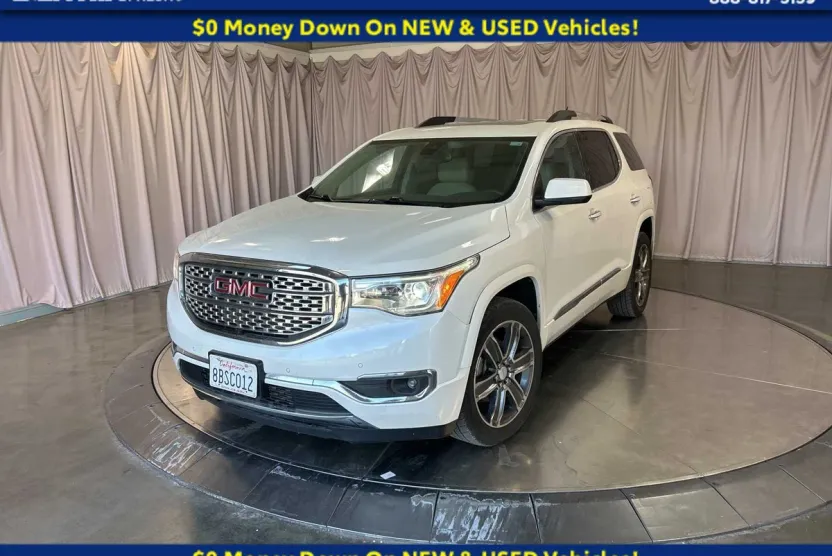 2017 Gmc Acadia Denali photo 1