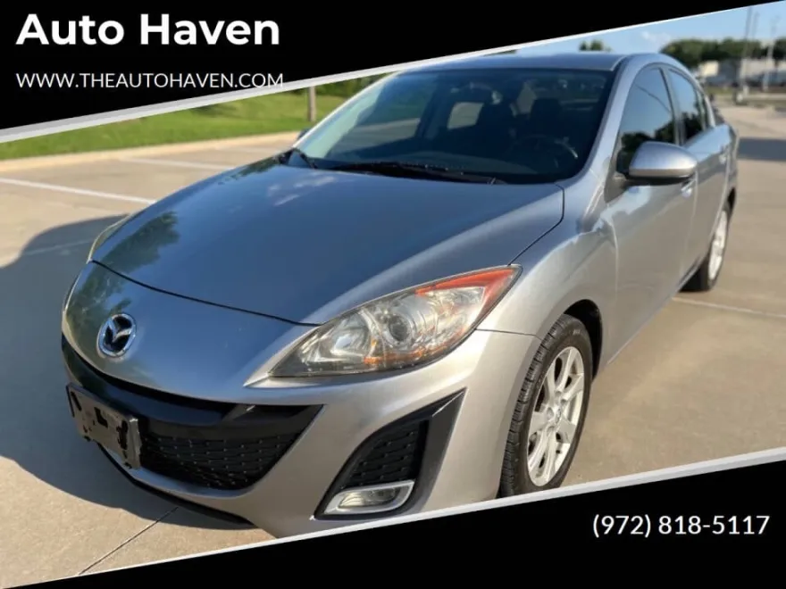 2011 Mazda Mazda3 Touring photo 1