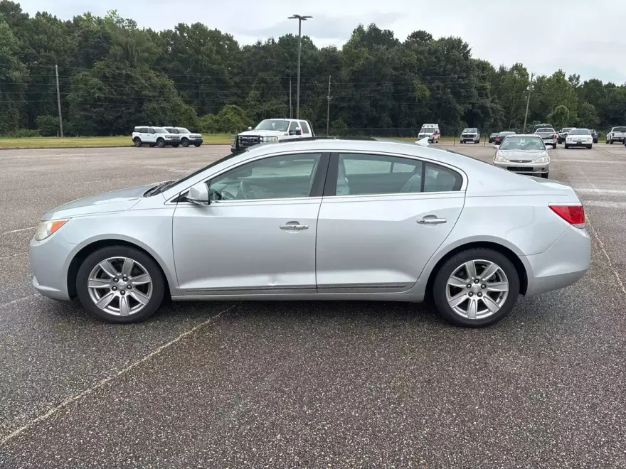 2012 Buick LaCrosse Leather photo 1