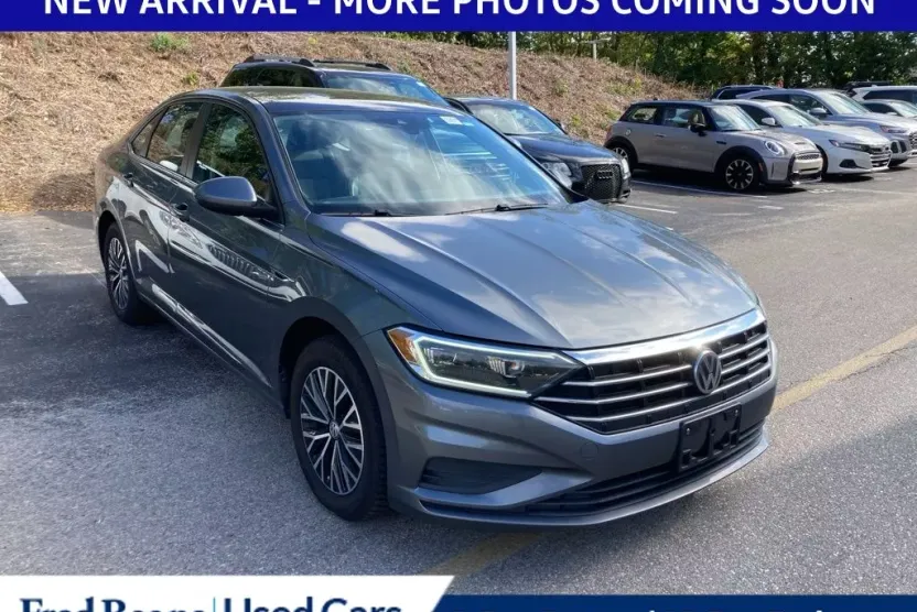 2019 Volkswagen Jetta 1.4T SEL photo 1