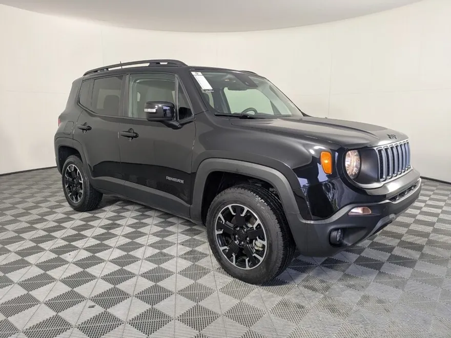2023 Jeep Renegade Latitude Upland photo 1