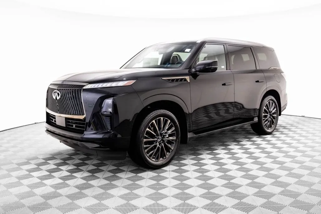 2026 Infiniti QX80 photo 1