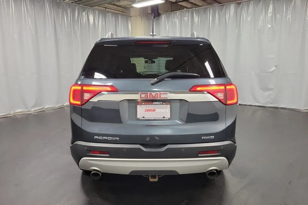 2019 Gmc Acadia SLT photo 1