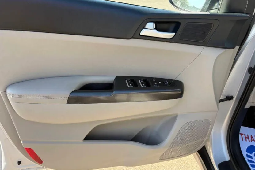 2020 Kia Sportage LX photo 1