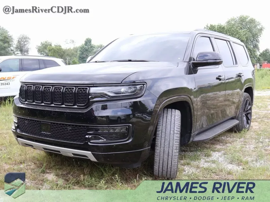 2023 Jeep Wagoneer Series II photo 1