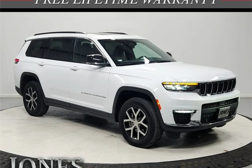 2024 Jeep Grand Cherokee Limited photo 1