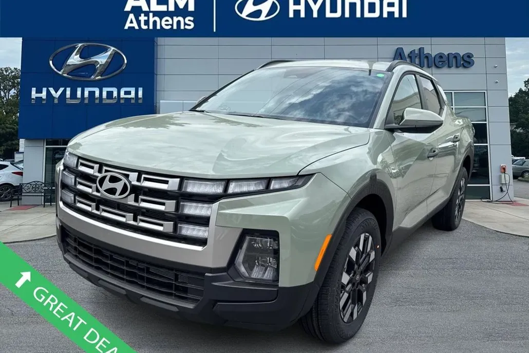 2025 Hyundai Santa Cruz SEL Activity photo 1