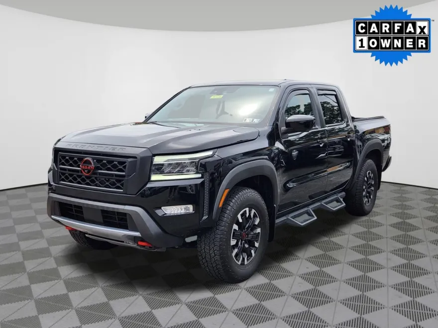 2023 Nissan Frontier PRO-4X photo 1