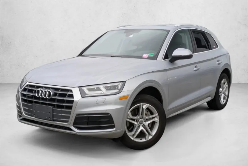 2018 Audi Q5 TFSI Premium Plus photo 1