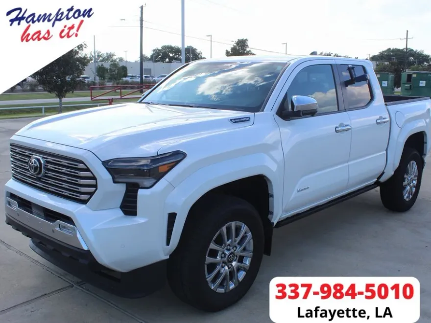 2025 Toyota Tacoma Limited photo 1