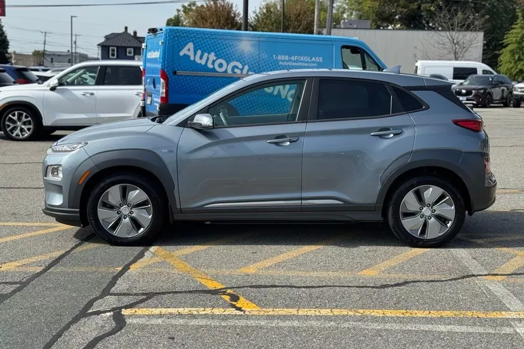 2020 Hyundai Kona Electric Limited photo 1