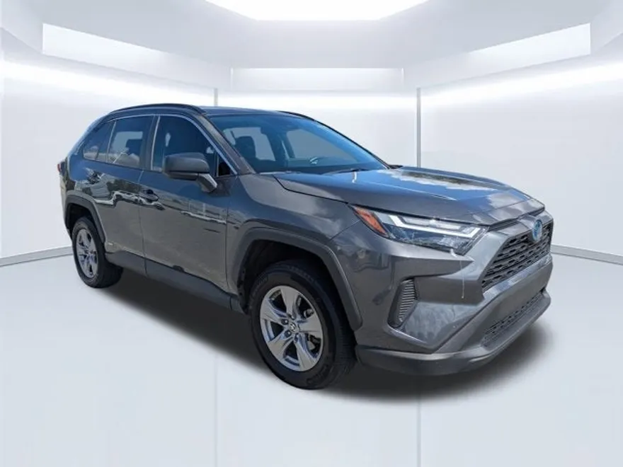 2023 Toyota RAV4 Hybrid LE photo 1