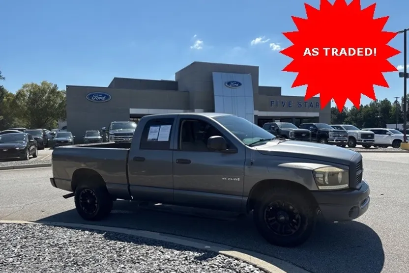 2008 Dodge Ram ST photo 1