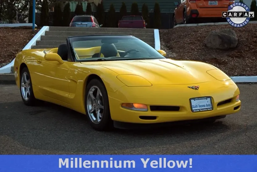 2002 Chevrolet Corvette Base photo 1