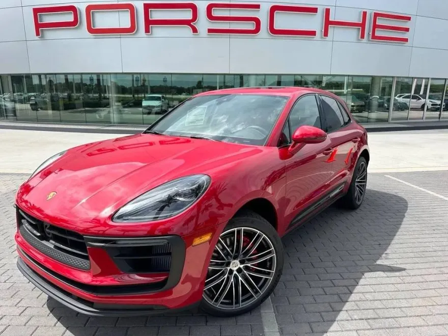 2025 Porsche Macan S photo 1