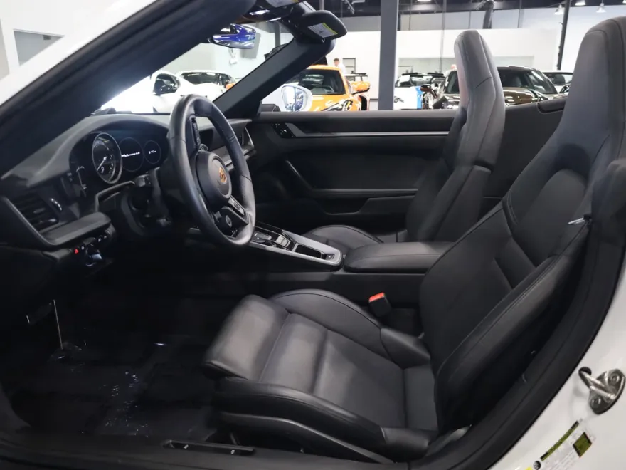 2020 Porsche 911 4S photo 1