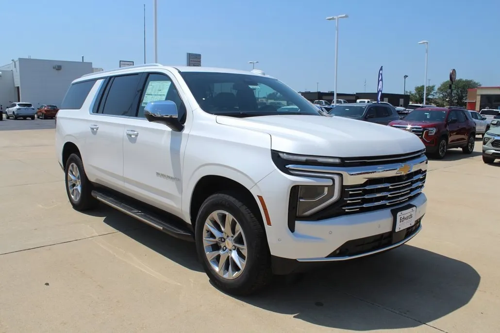 2025 Chevrolet Suburban Premier photo 1