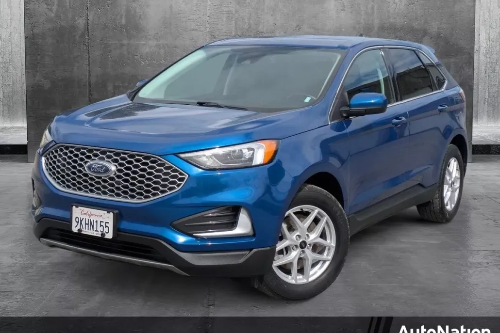 2024 Ford Edge SEL photo 1