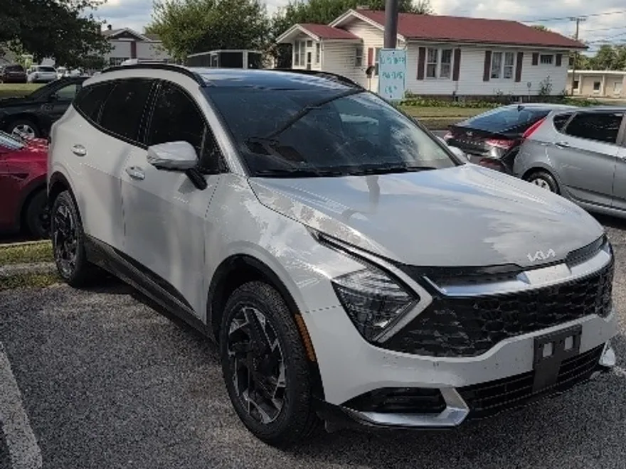 2024 Kia Sportage photo 1