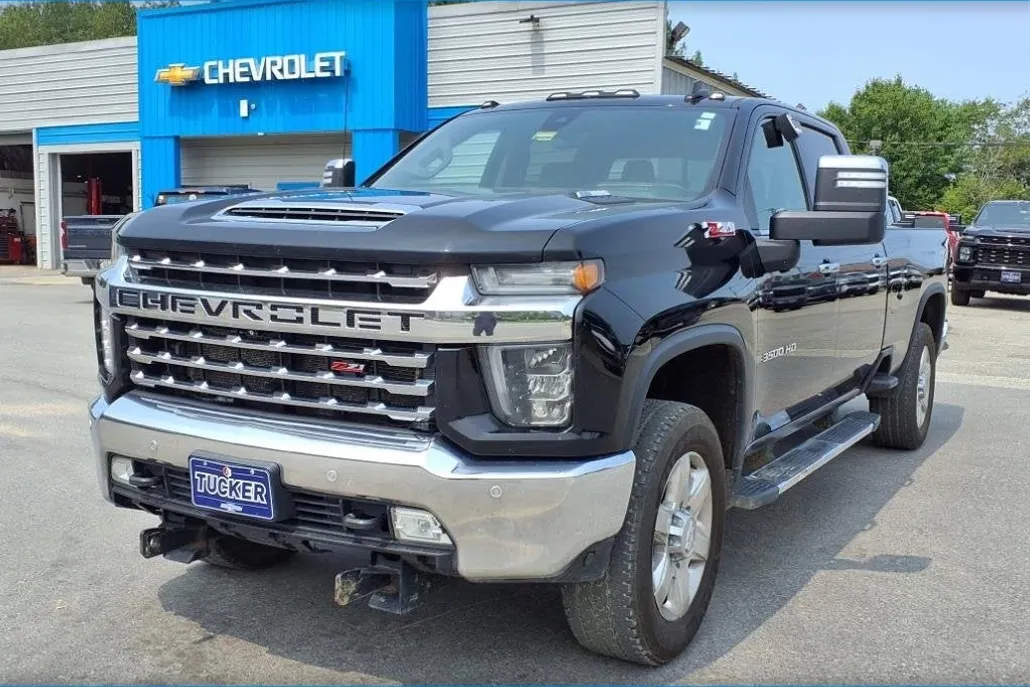 2020 Chevrolet Silverado 3500HD LTZ photo 1