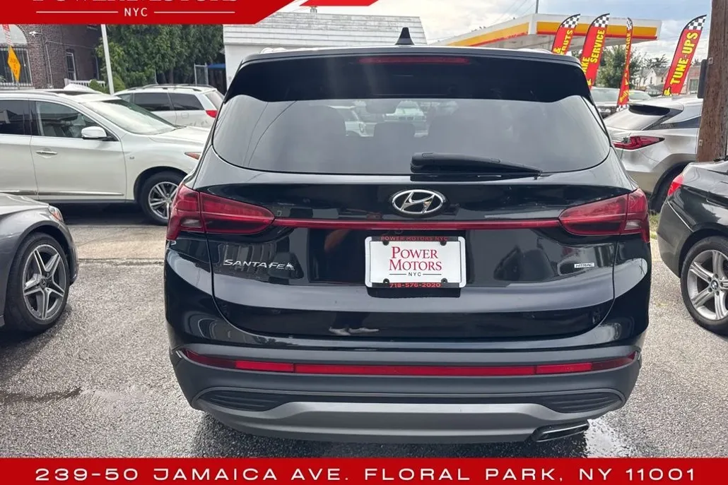 2021 Hyundai Santa Fe SE photo 1