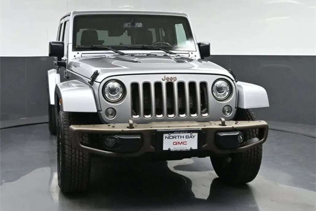 2017 Jeep Wrangler Unlimited Anniversary Edition photo 1