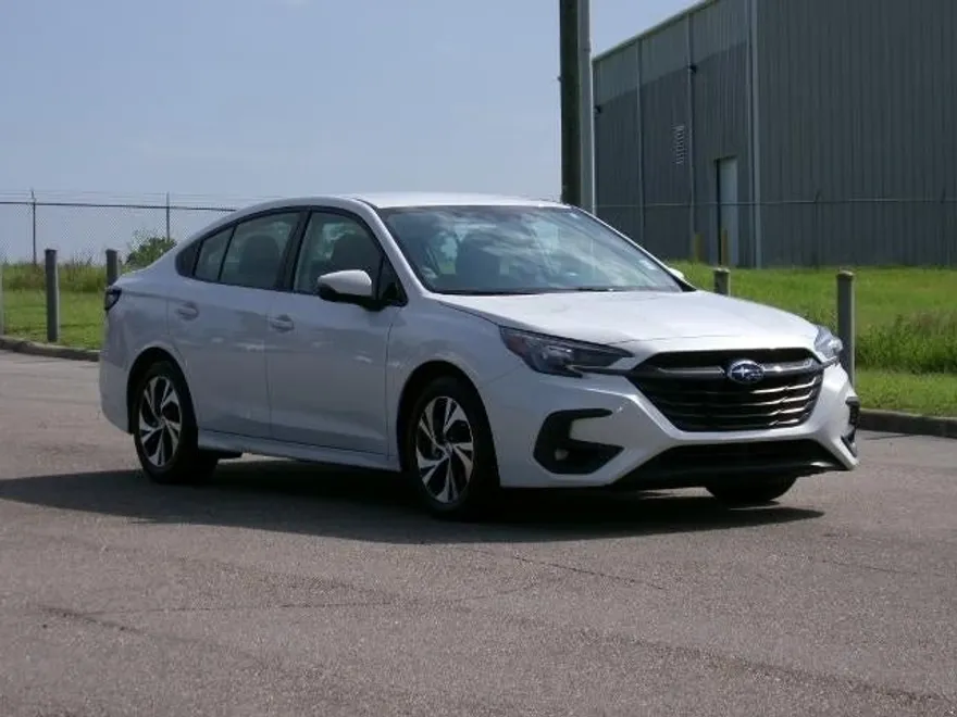 2023 Subaru Legacy Premium photo 1